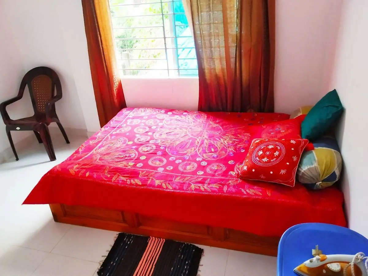 Ur Homestay The Best/Ac+Secured+Lift+Wifi @Uttara Dhaka